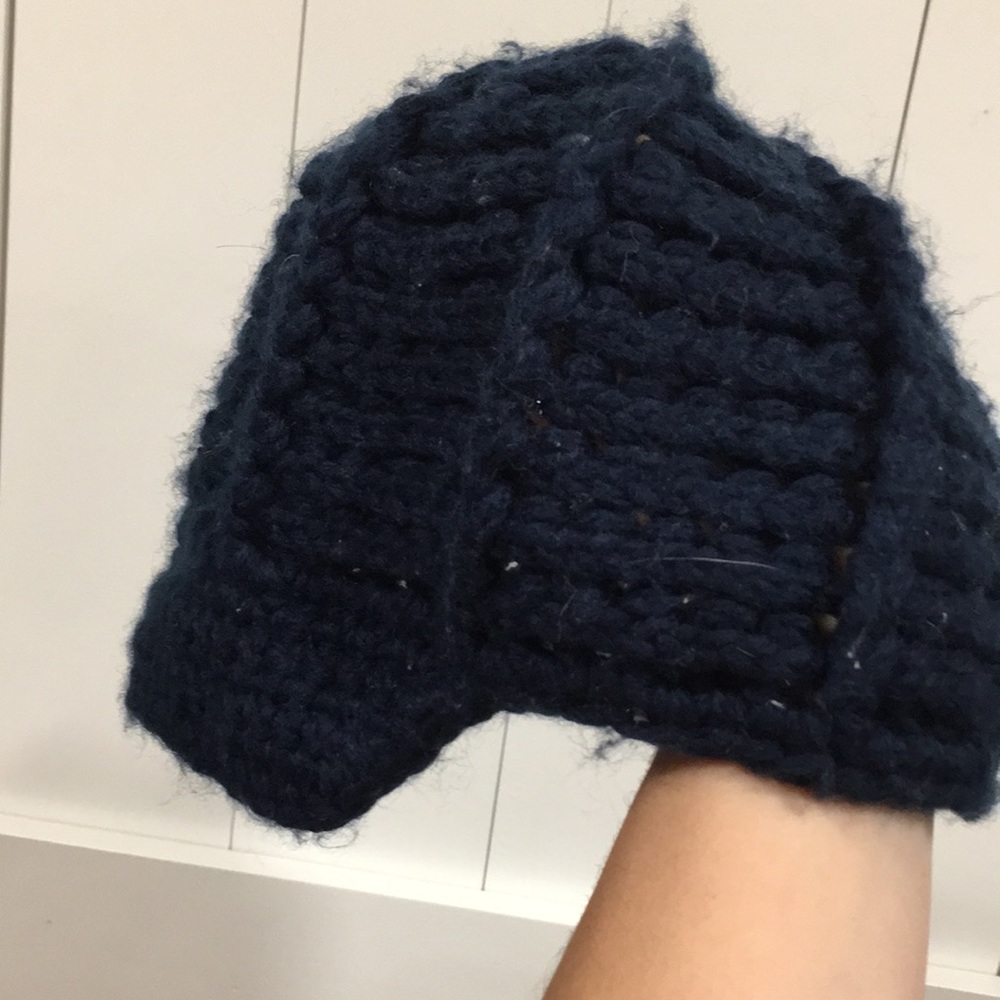 Beanie - Picture 2 of 4